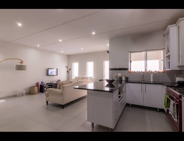 3 BEDROOM CLUSTER FOR SALE IN CRAIGAVON